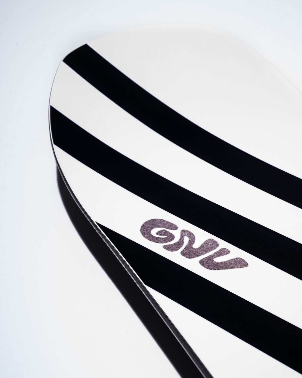 GNU Barrett 2026-2027 snowboard - product photo 5