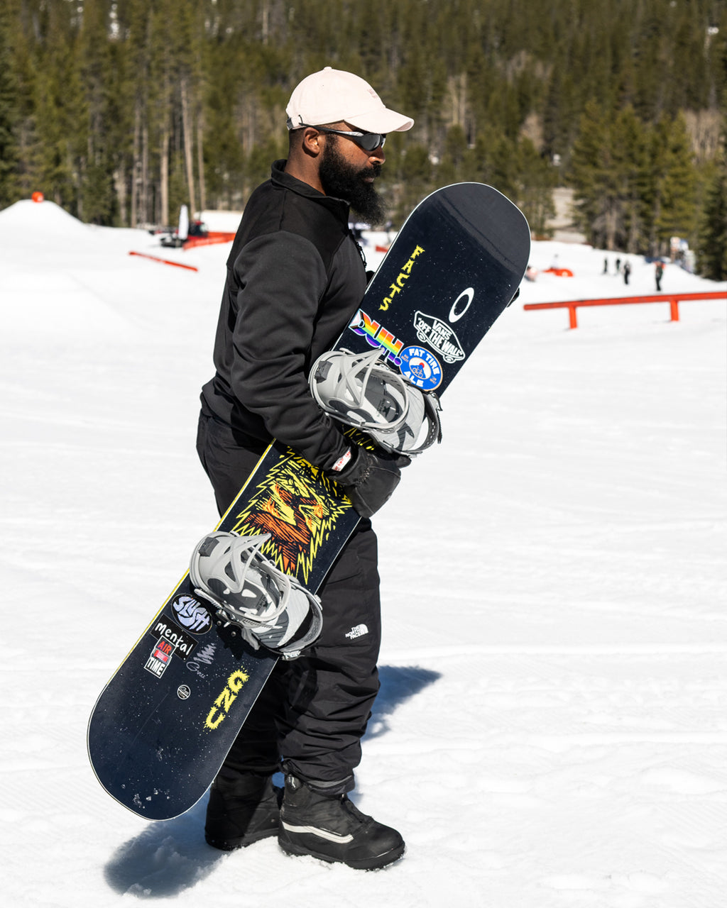 GNU Facts Snowboard | GNU Snowboards 2026-2027