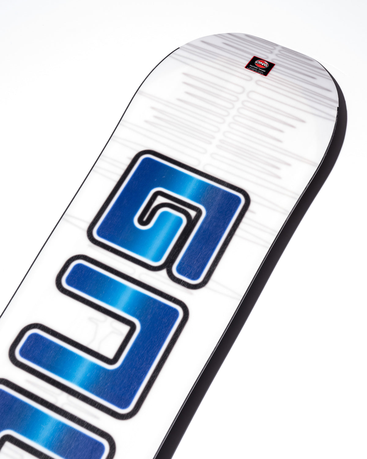 GNU Upgrade 2026-2027 snowboard - product photo 2
