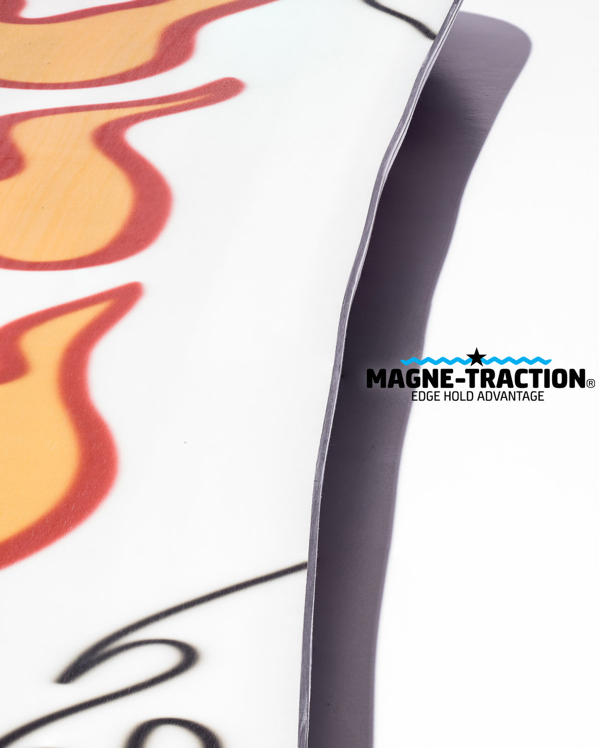 GNU Velvet 2026-2027 snowboard - Magne Traction edge detail