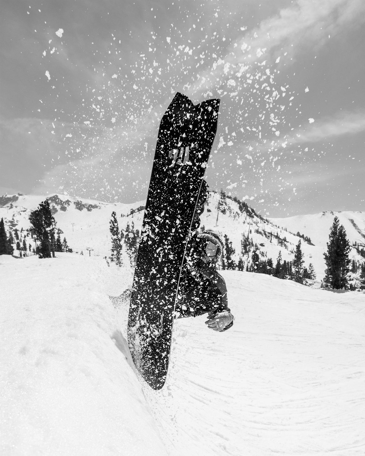 Lib Tech Sweet Fish Snowboard 2026-2027 Austen Sweetin Action3