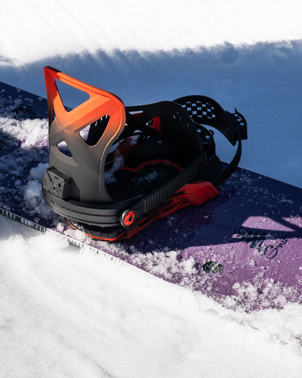 Bent Metal Anvil Snowboard Binding (black/red)