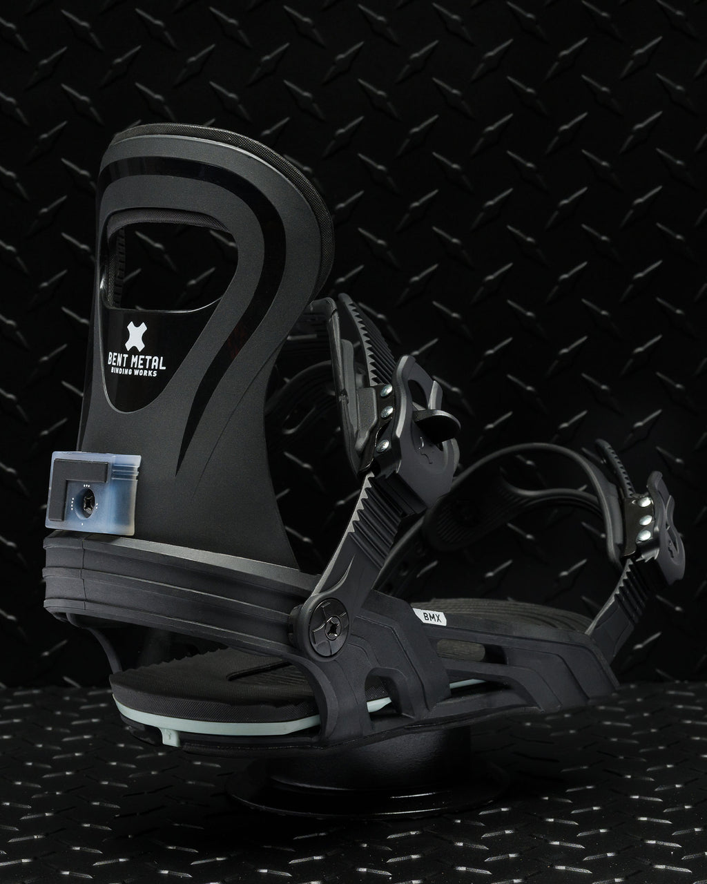 Bent Metal BMX Youth Snowboard Binding